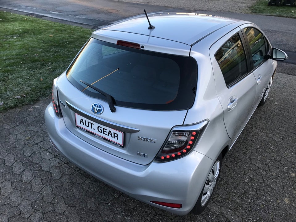 Toyota Yaris 1,5 Hybrid H2 Touch CVT 5d