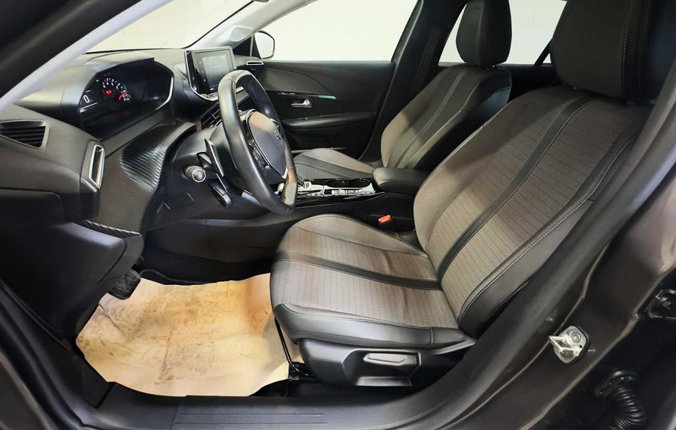 Peugeot 208 1,2 PureTech 100 Allure Grand EAT8 5d