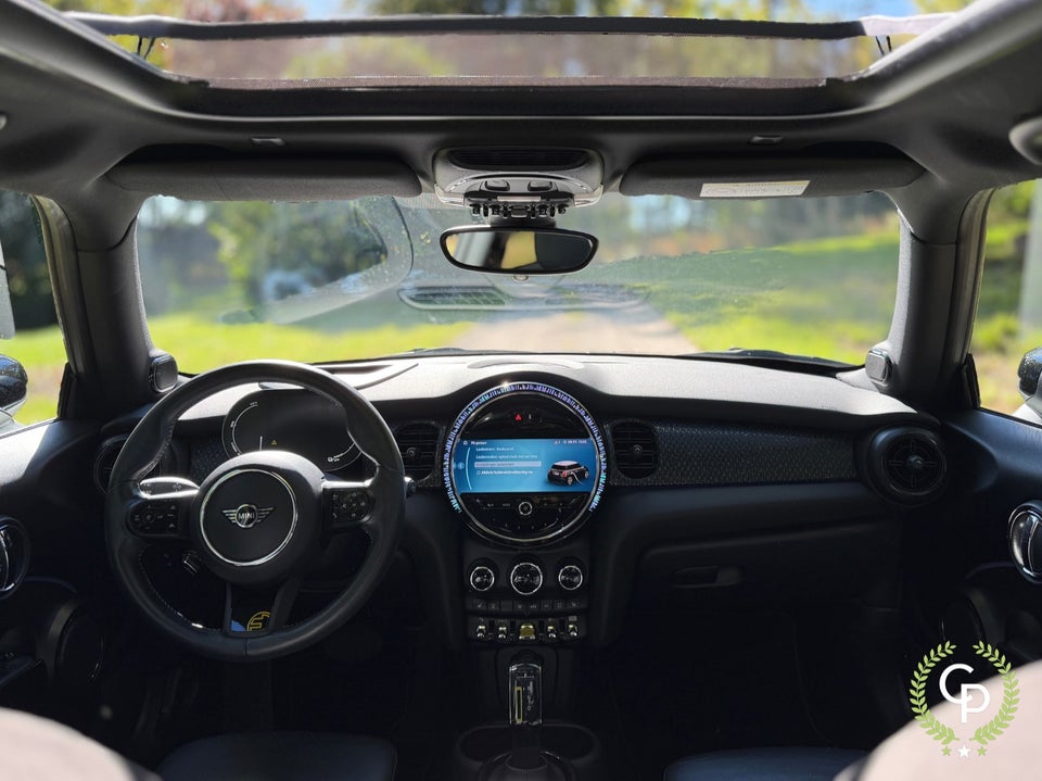 MINI Cooper SE Maximise 3d