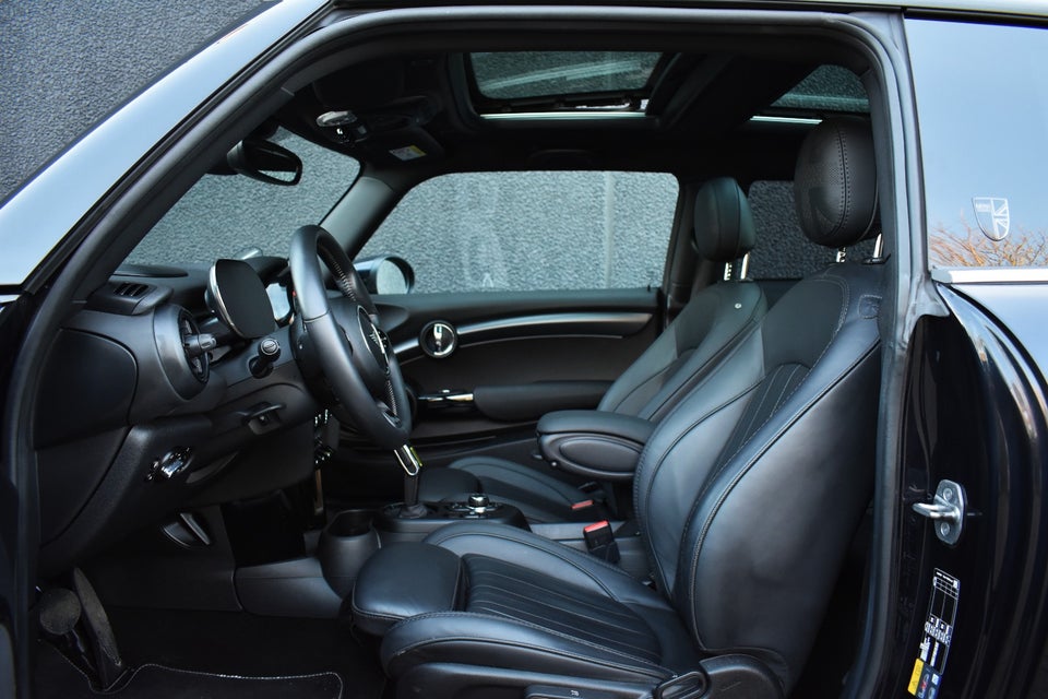 MINI Cooper SE Yours Trim 3d