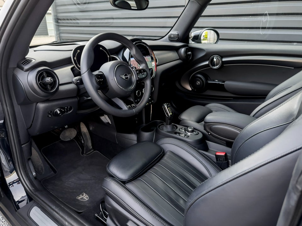 MINI Cooper SE Yours Trim 3d