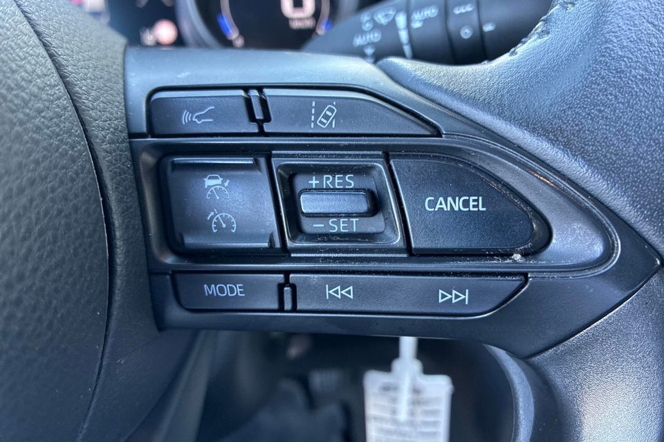 Toyota Yaris Cross 1,5 Hybrid Essential Comfort e-CVT 5d