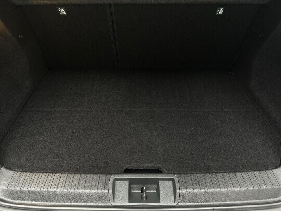 Renault Captur 1,6 E-Tech Intens 5d