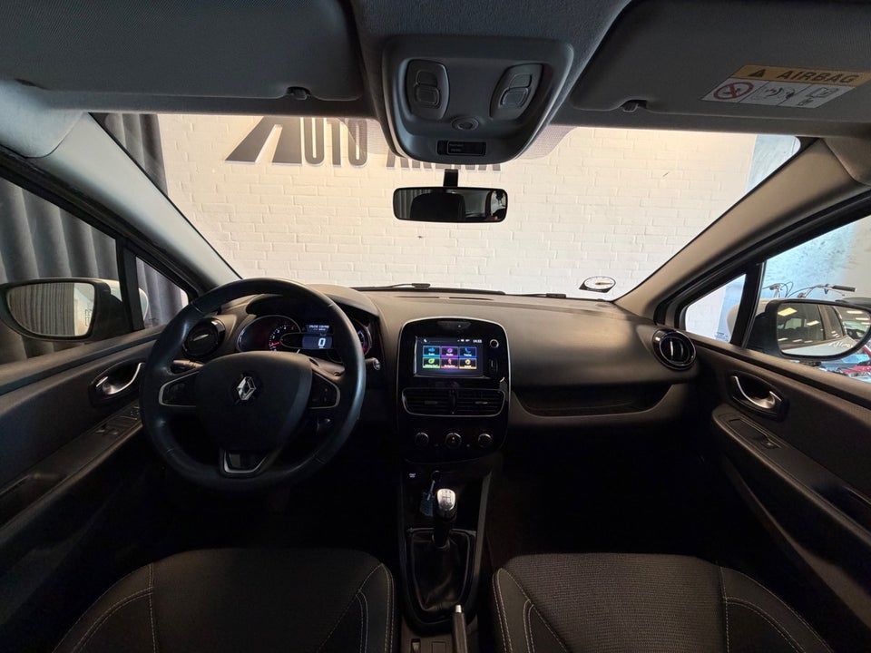 Renault Clio IV 1,5 dCi 90 Zen Sport Tourer 5d