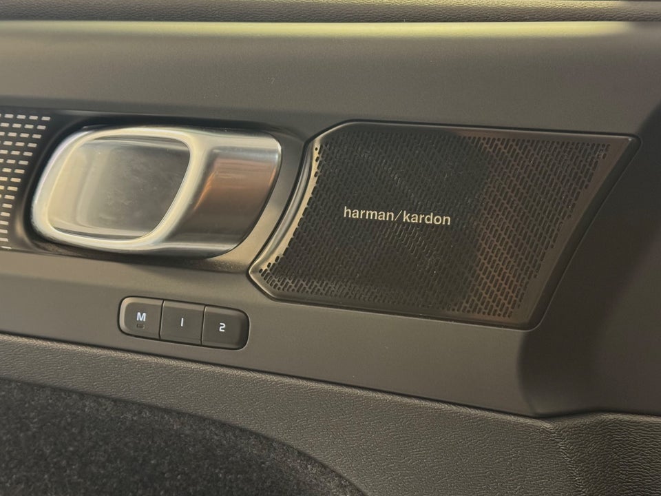 Volvo XC40 P8 ReCharge Twin Ultimate 5d