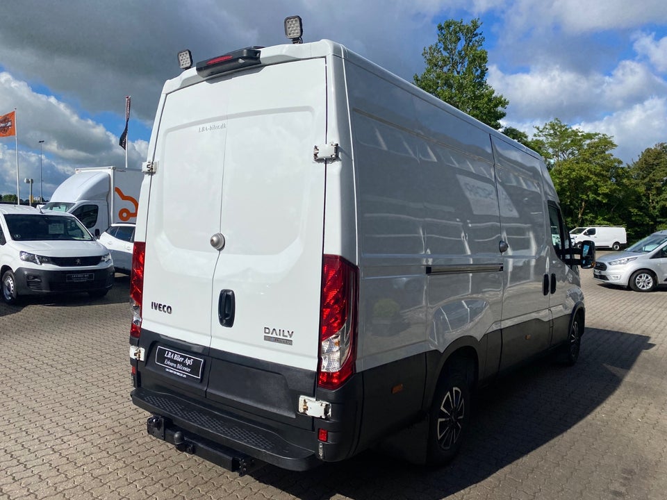 Iveco Daily 3,0 35S18 12m³ Van AG8