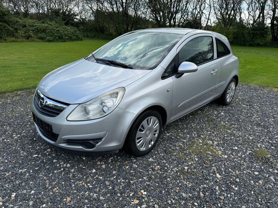 Opel Corsa 1,2 16V Enjoy 3d