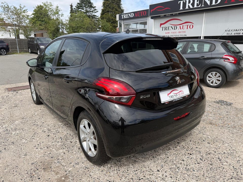 Peugeot 208 1,6 BlueHDi 100 Envy Sky 5d