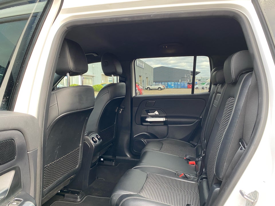 Mercedes EQB300 Progressive 4Matic 5d