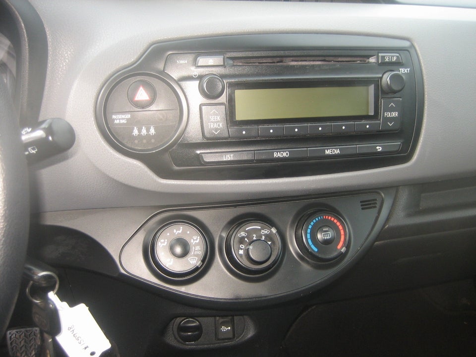 Toyota Yaris 1,0 VVT-i T1 Style 5d