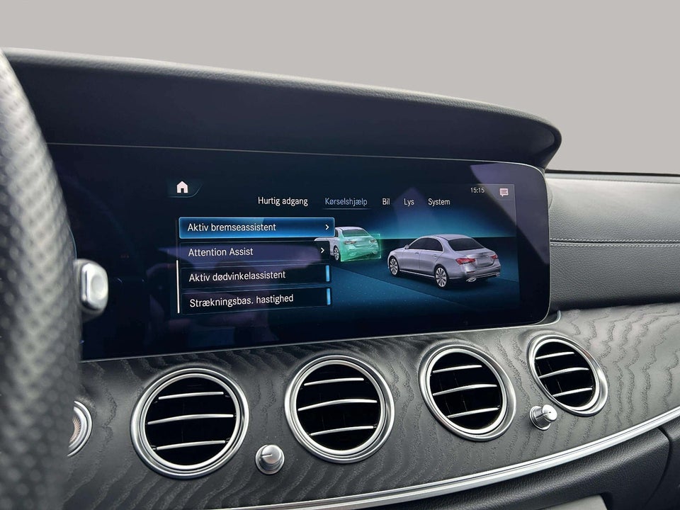 Mercedes E300 e 2,0 AMG Line aut. 4d