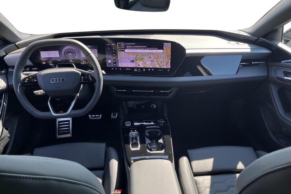 Audi A6 e-tron S-line plus Sportback quattro 5d