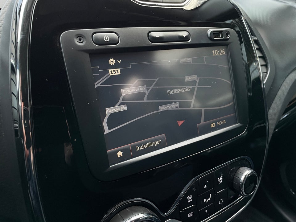 Renault Captur 0,9 TCe 90 Expression 5d