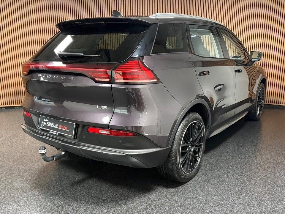 Aiways U5 Premium 5d