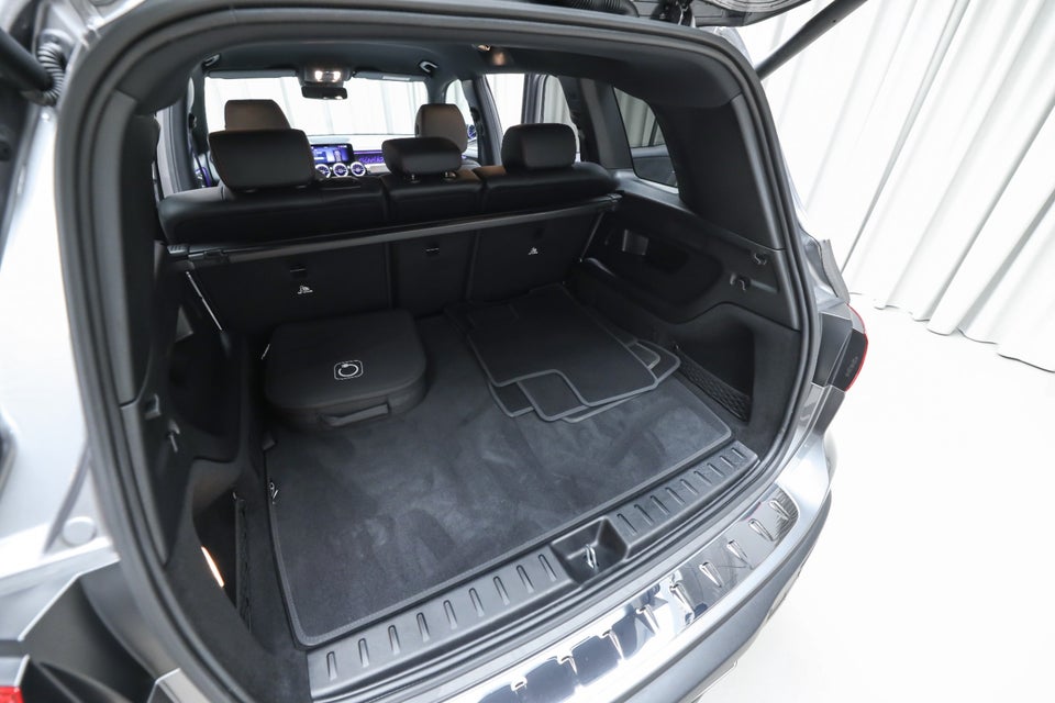 Mercedes EQB250+ AMG Premium 5d