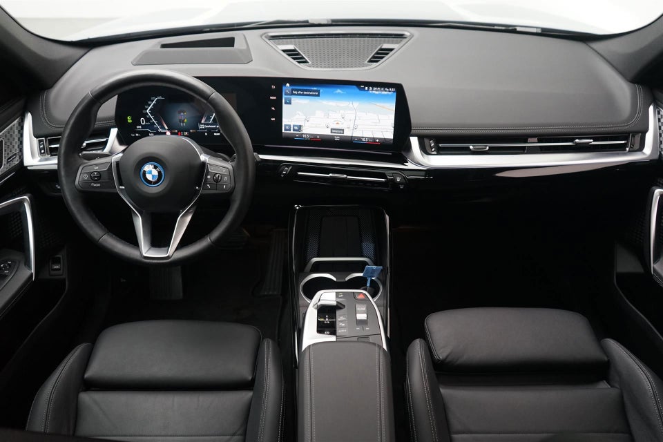 BMW iX1 xDrive30 Fully Charged 5d