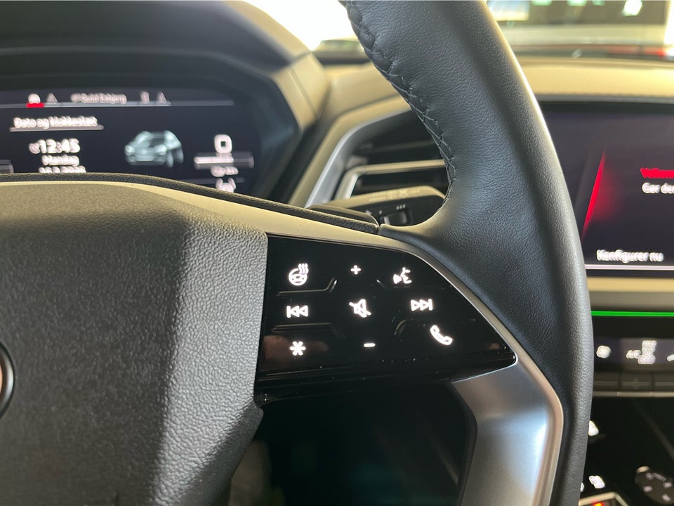 Audi Q4 e-tron 45 Progress 5d