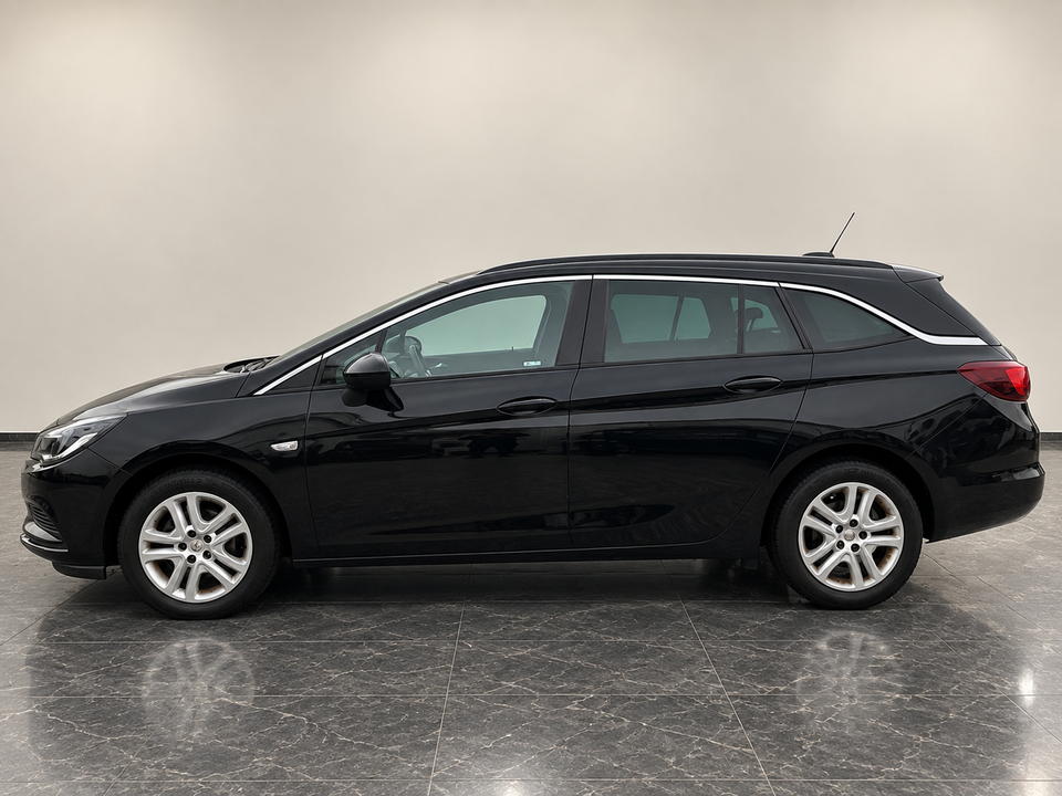 Opel Astra 1,0 T 105 Essentia Sports Tourer 5d