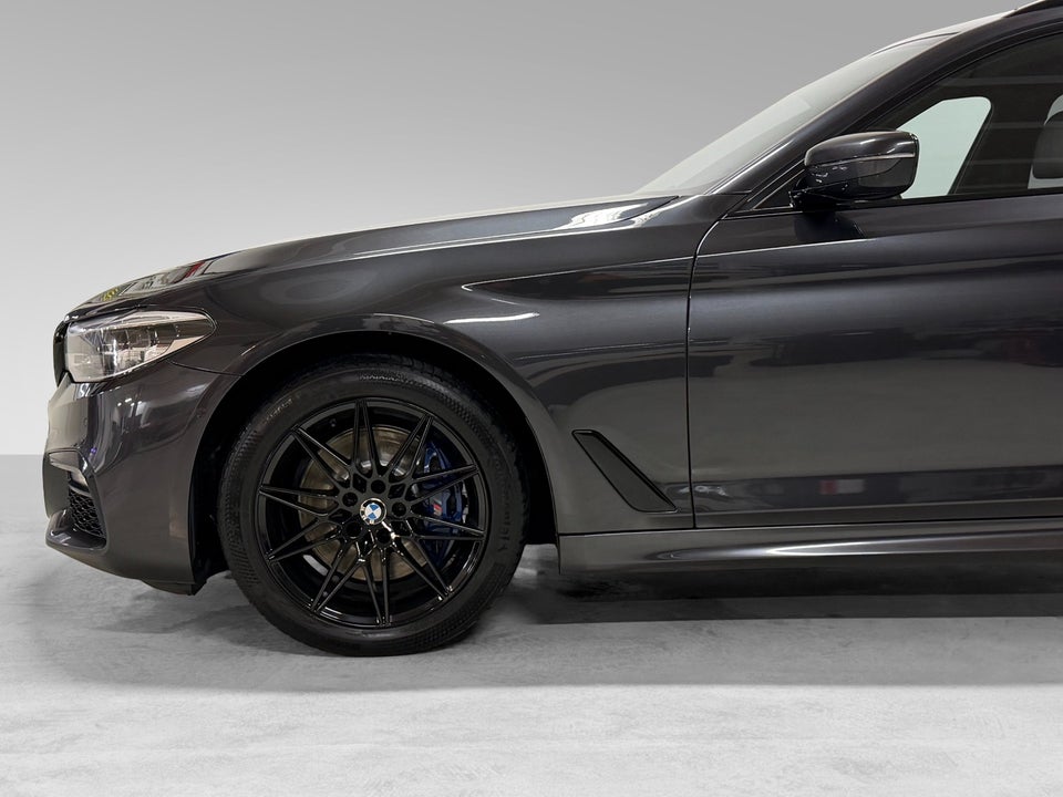 BMW 530d 3,0 Touring M-Sport xDrive aut. 5d