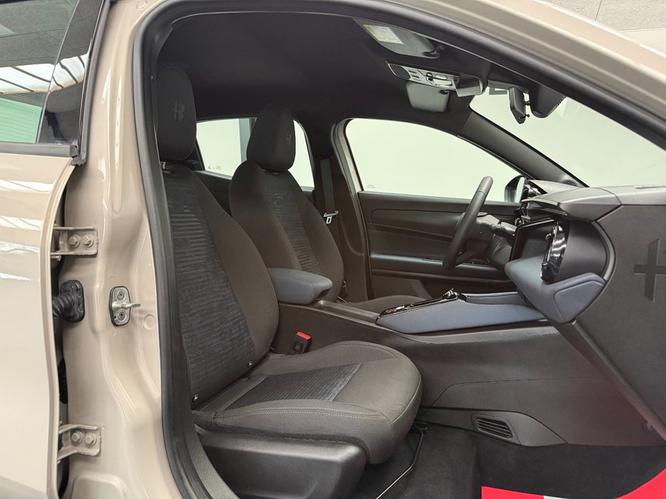 Alfa Romeo Junior Elettrica Core 5d