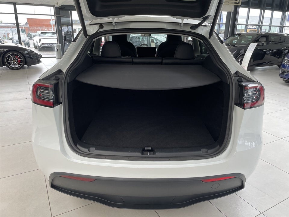 Tesla Model Y Long Range RWD 5d