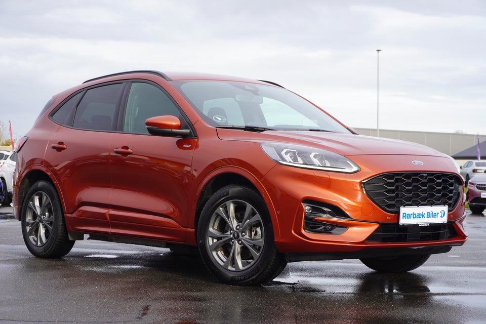 Ford Kuga 2,5 PHEV ST-Line CVT 5d