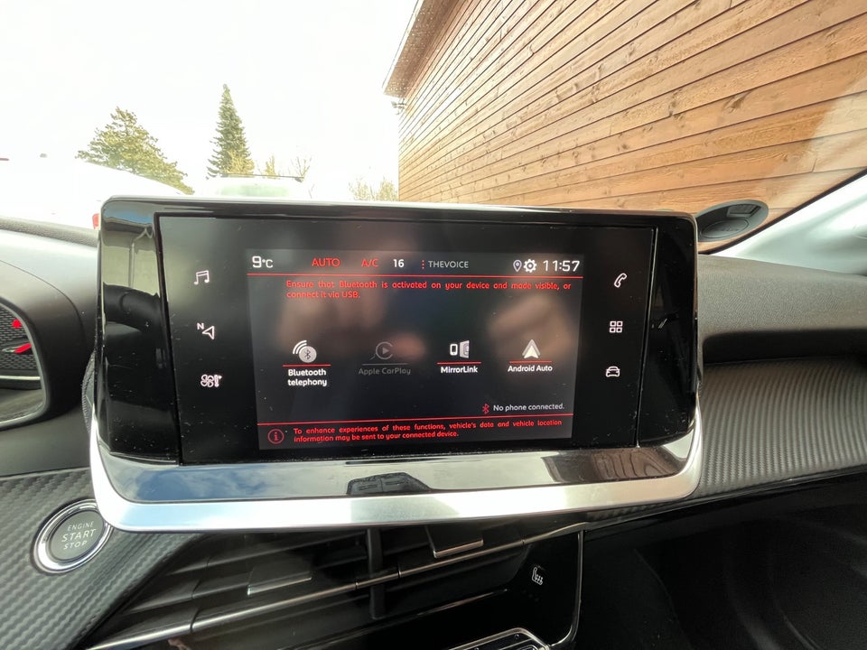 Peugeot 208 1,2 PureTech 100 Allure 5d