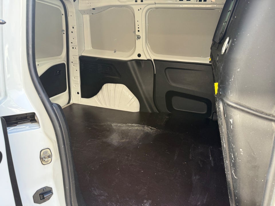 Peugeot Partner 1,5 BlueHDi 100 L1V2 Plus Van