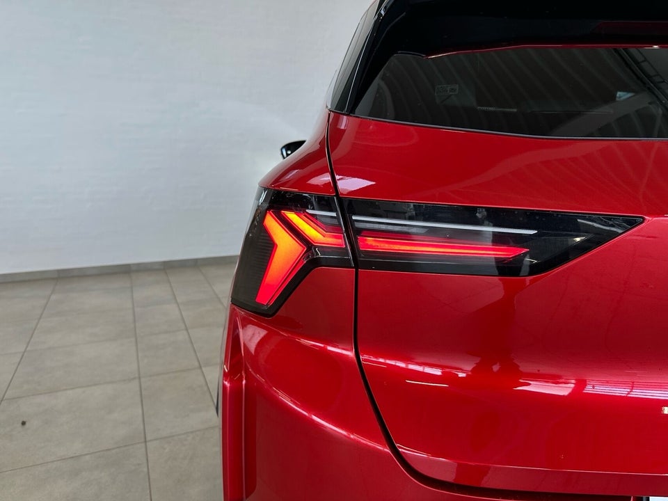 Renault Scenic E-Tech 87 Iconic 5d