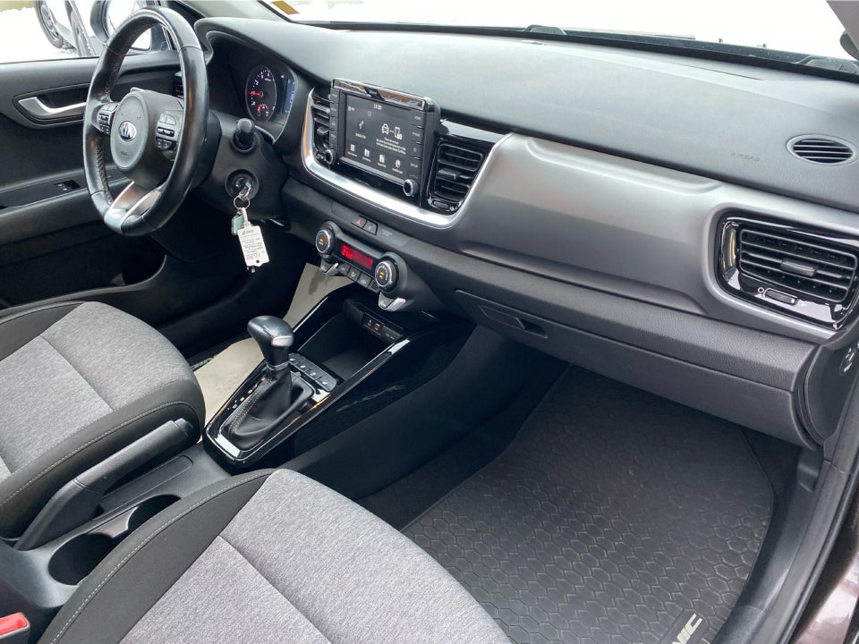 Kia Stonic 1,0 T-GDi Vision DCT 5d