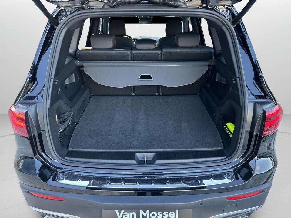 Mercedes EQB250+ AMG Edition 5d