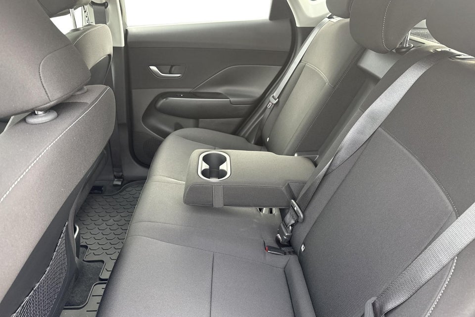 Hyundai Kona 65 EV Essential 5d