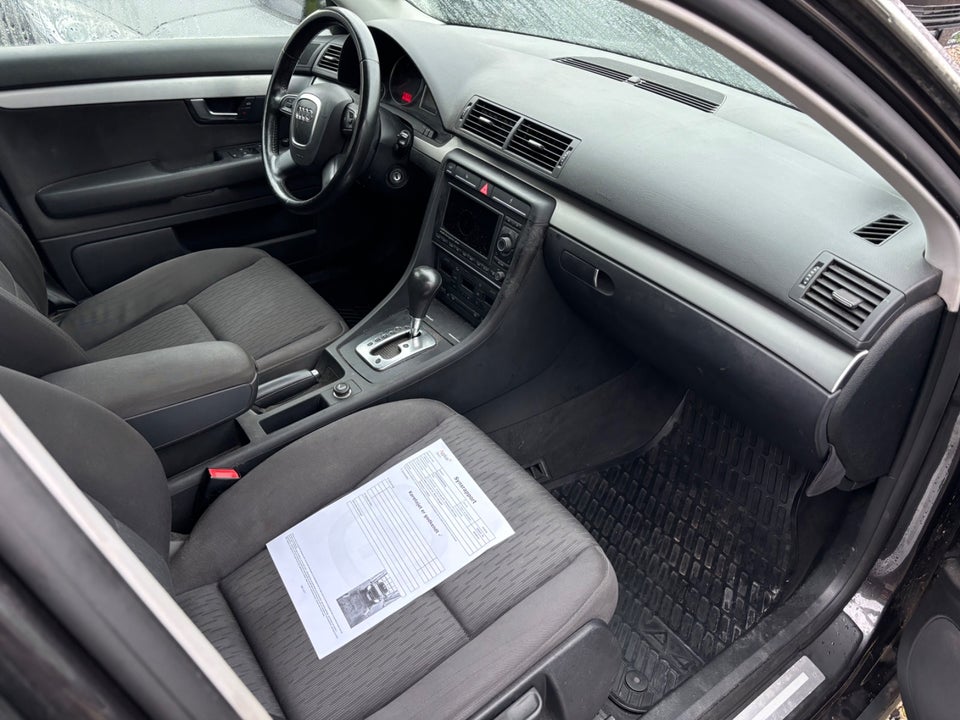 Audi A4 2,0 TDi 140 Avant Multitr. 5d