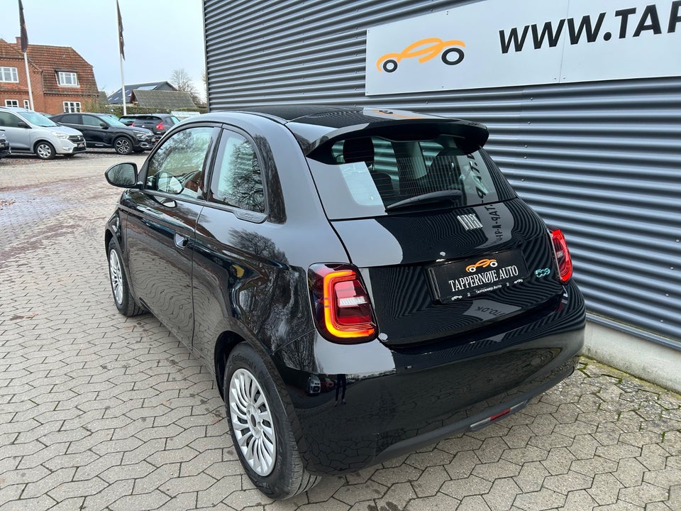 Fiat 500e 24 Action 3d