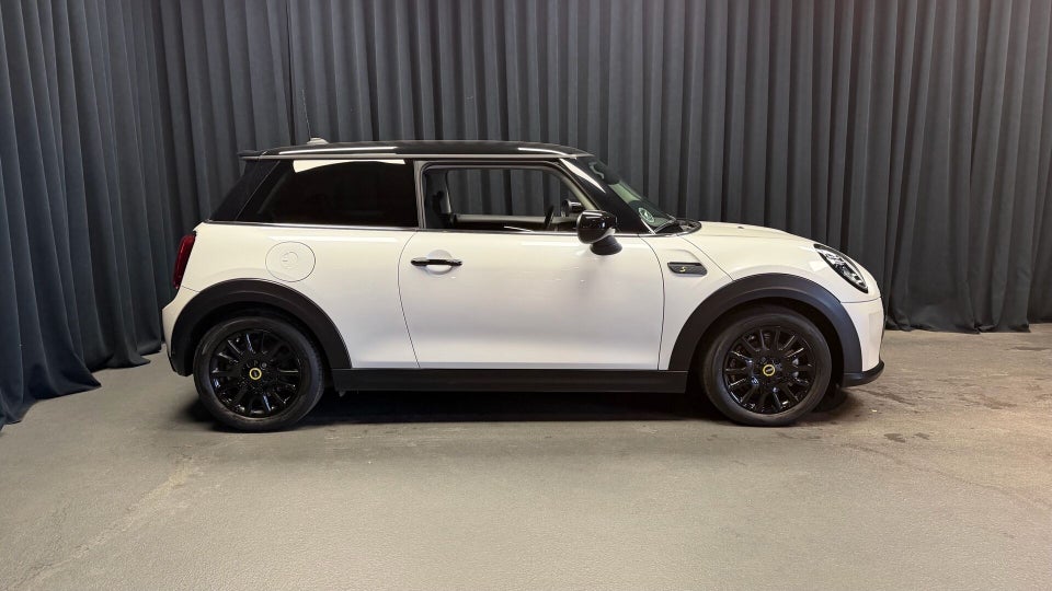 MINI Cooper SE Edition Premium 3d