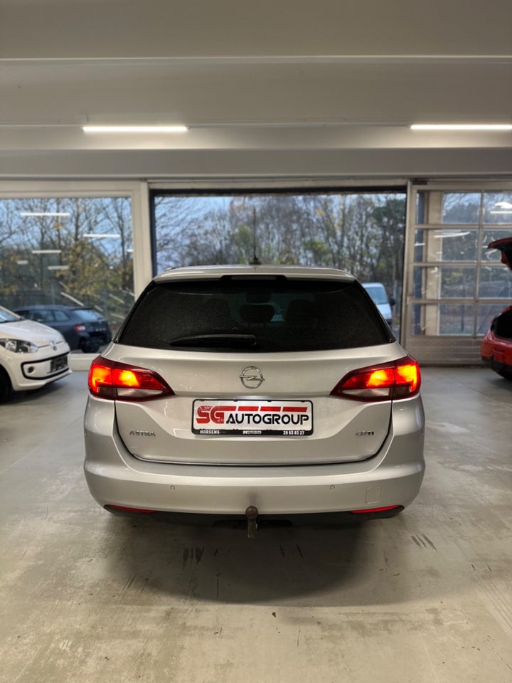 Opel Astra 1,6 CDTi 110 Enjoy Sports Tourer 5d