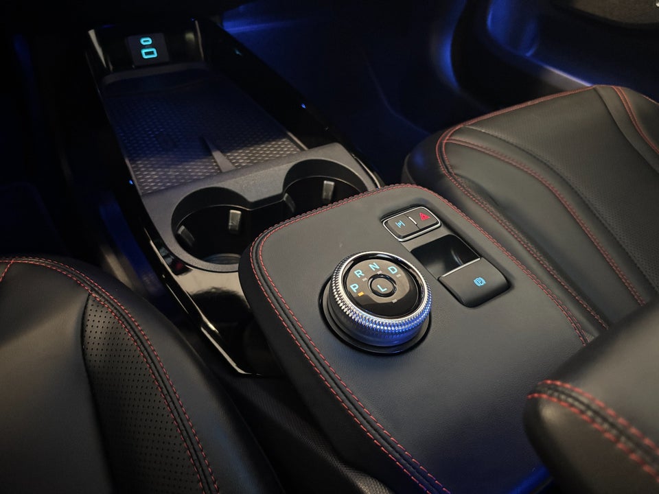 Ford Mustang Mach-E 70 Premium Standard Range AWD 5d