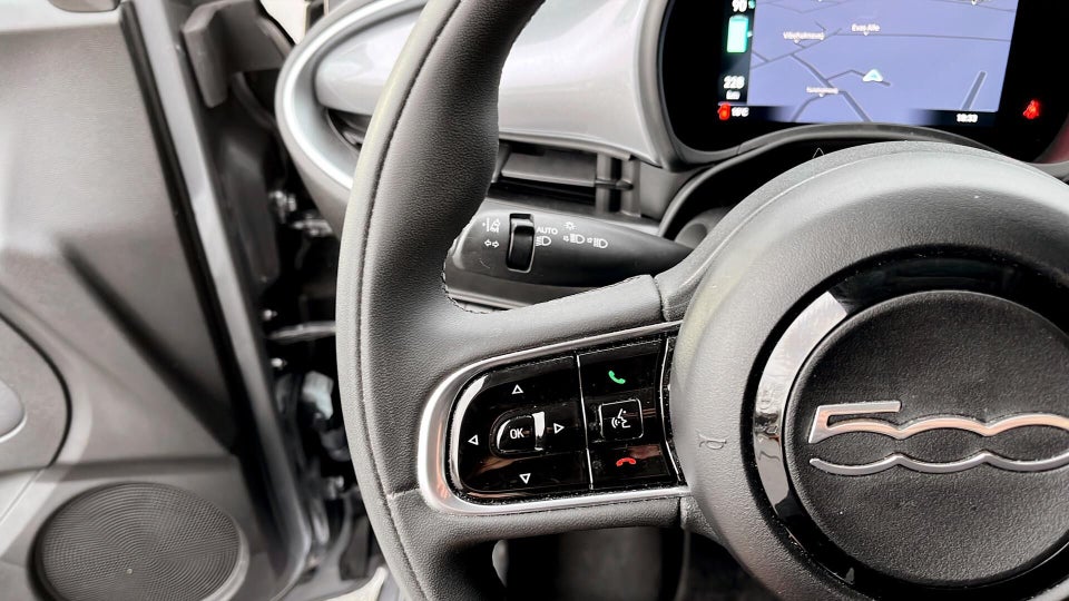 Fiat 500e 42 Icon 3d