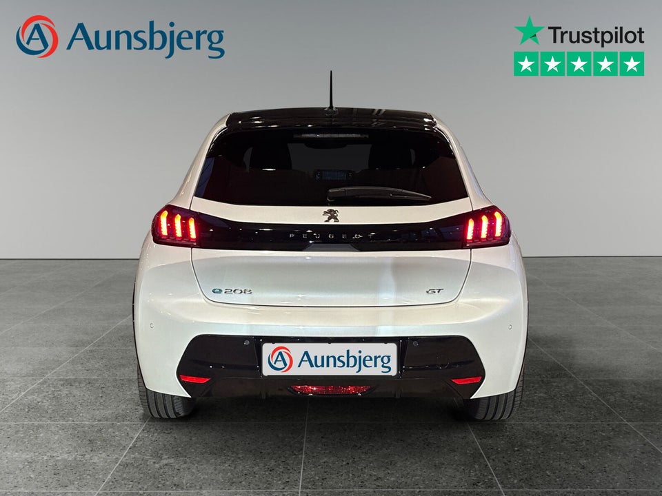 Peugeot e-208 50 GT Pack 5d