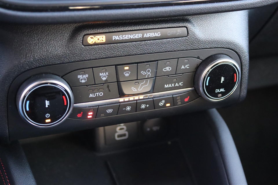 Ford Kuga 2,5 PHEV Graphite Tech CVT 5d