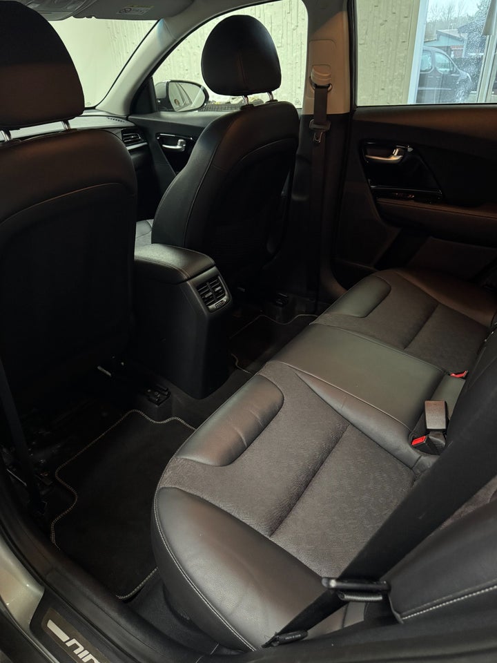 Kia Niro 1,6 PHEV Advance DCT 5d