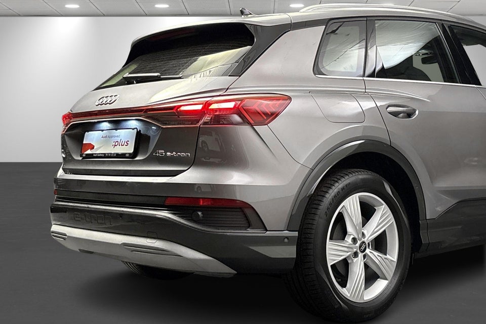 Audi Q4 e-tron 45 Progress 5d