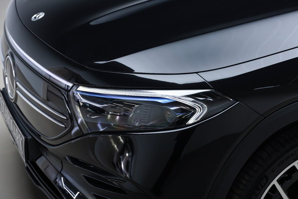 Mercedes EQB350 AMG Line 4Matic 5d