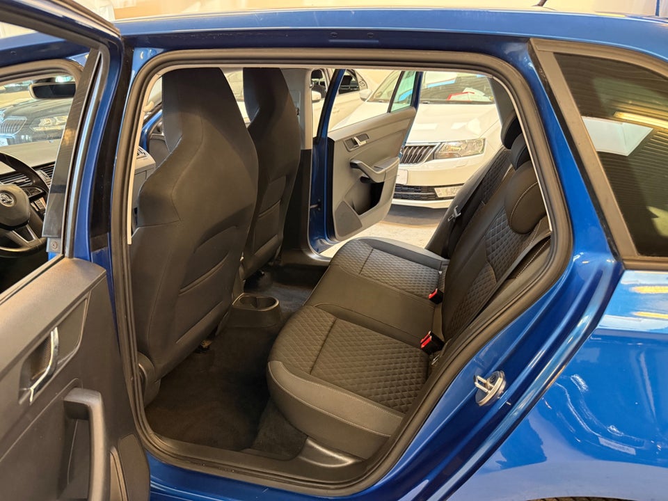 Skoda Rapid 1,4 TSi 125 Ambition Spaceback DSG 5d