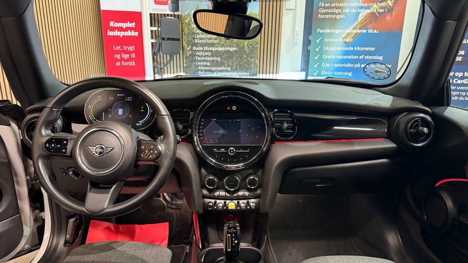 MINI Cooper SE Classic Trim 3d