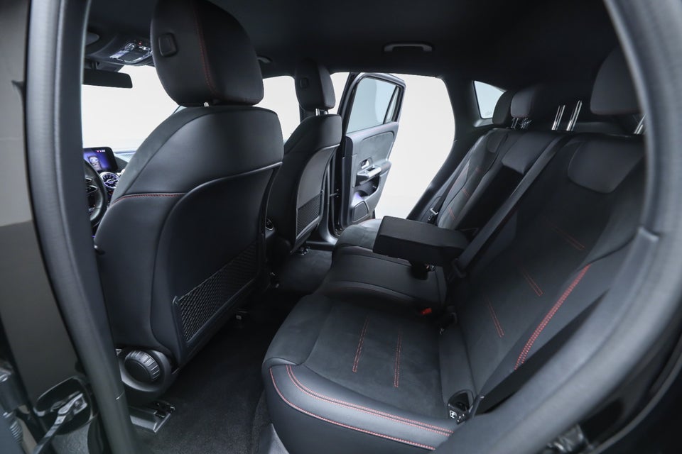 Mercedes EQA250+ AMG Advance 5d