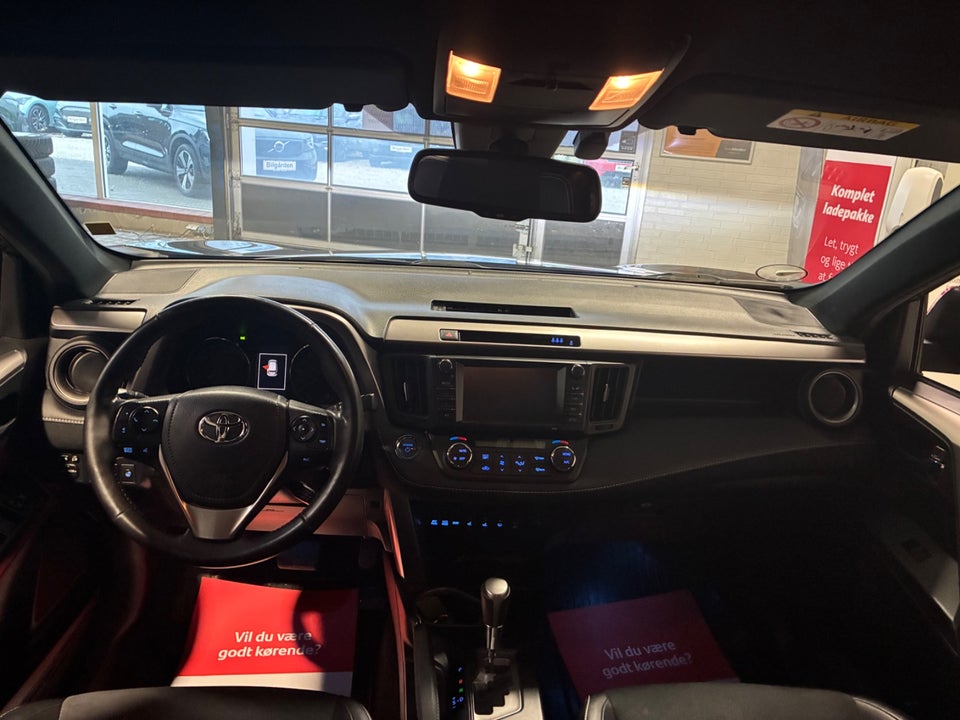 Toyota RAV4 2,5 Hybrid H3+ MDS 4x4 5d