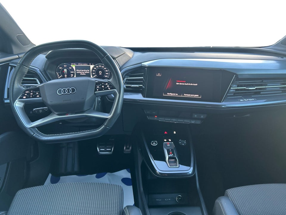 Audi Q4 e-tron 40 S-line 5d