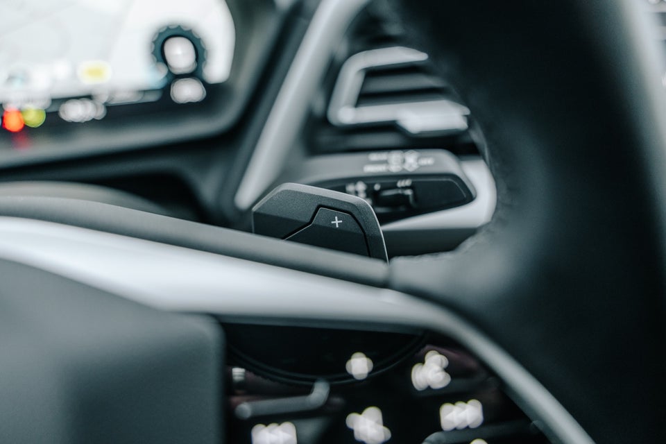 Audi Q4 e-tron 40 Advanced 5d