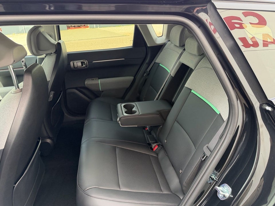 Kia EV4 81 Long Range Upgrade 5d
